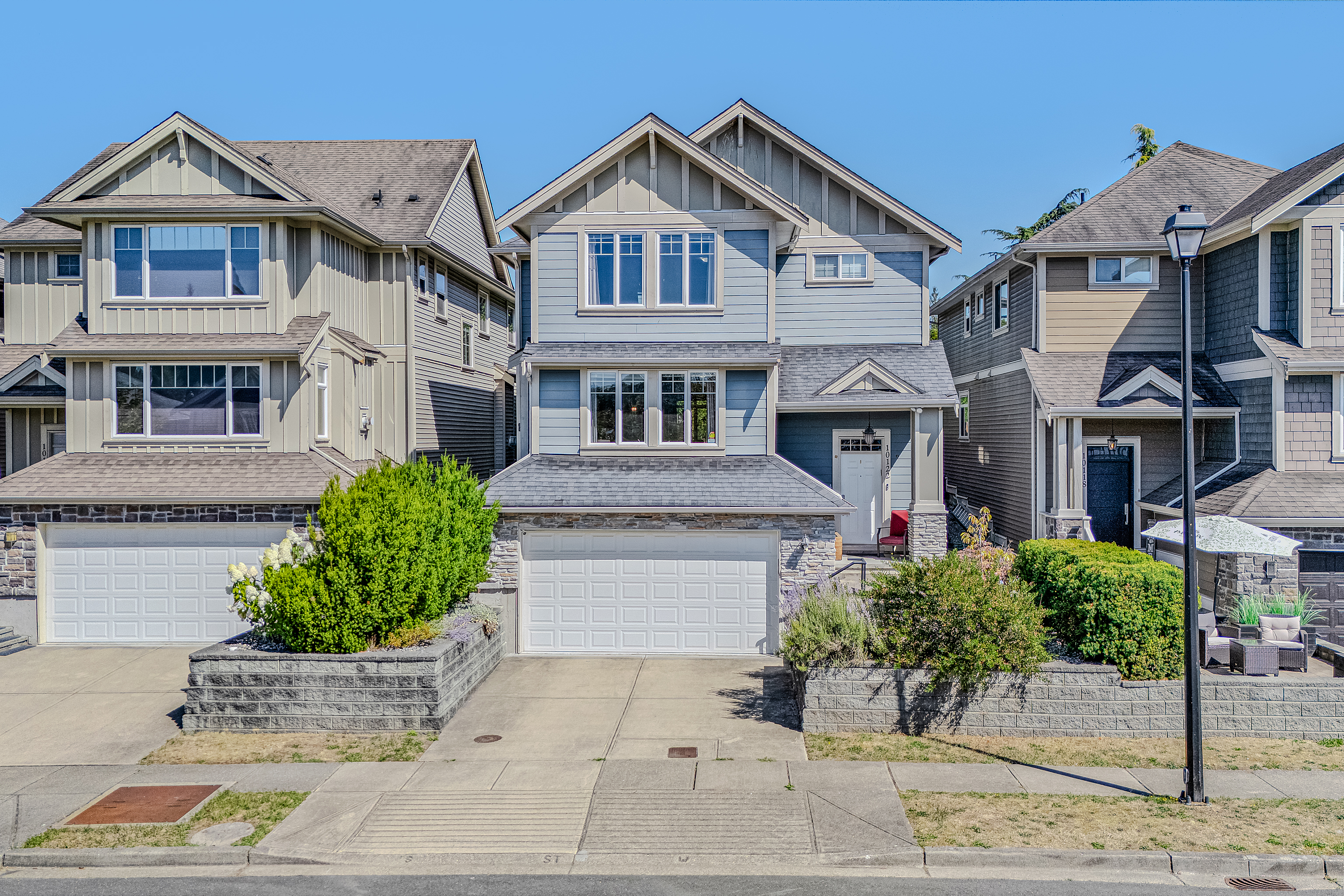 10122 241A St, Maple Ridge, BC