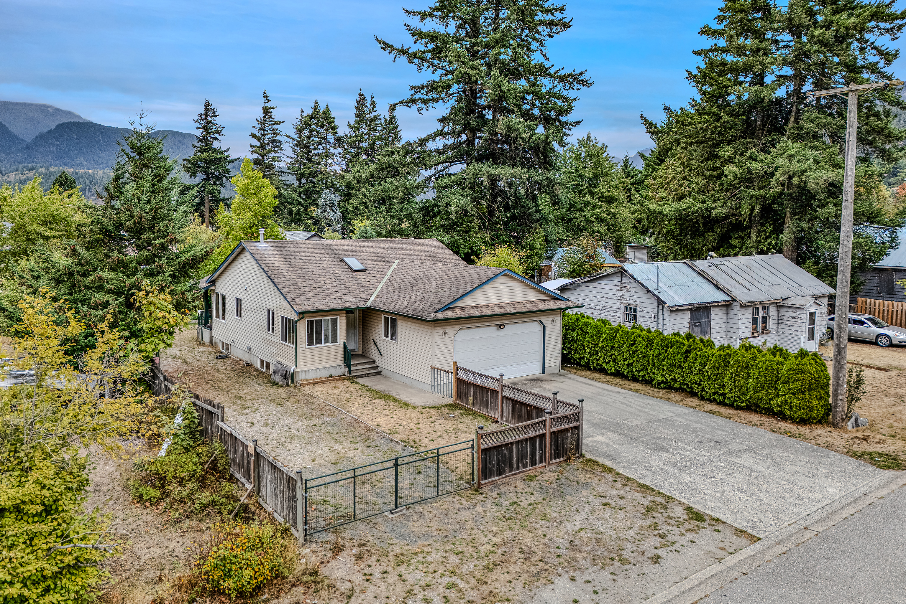 617 Wallace Street, Hope, BC