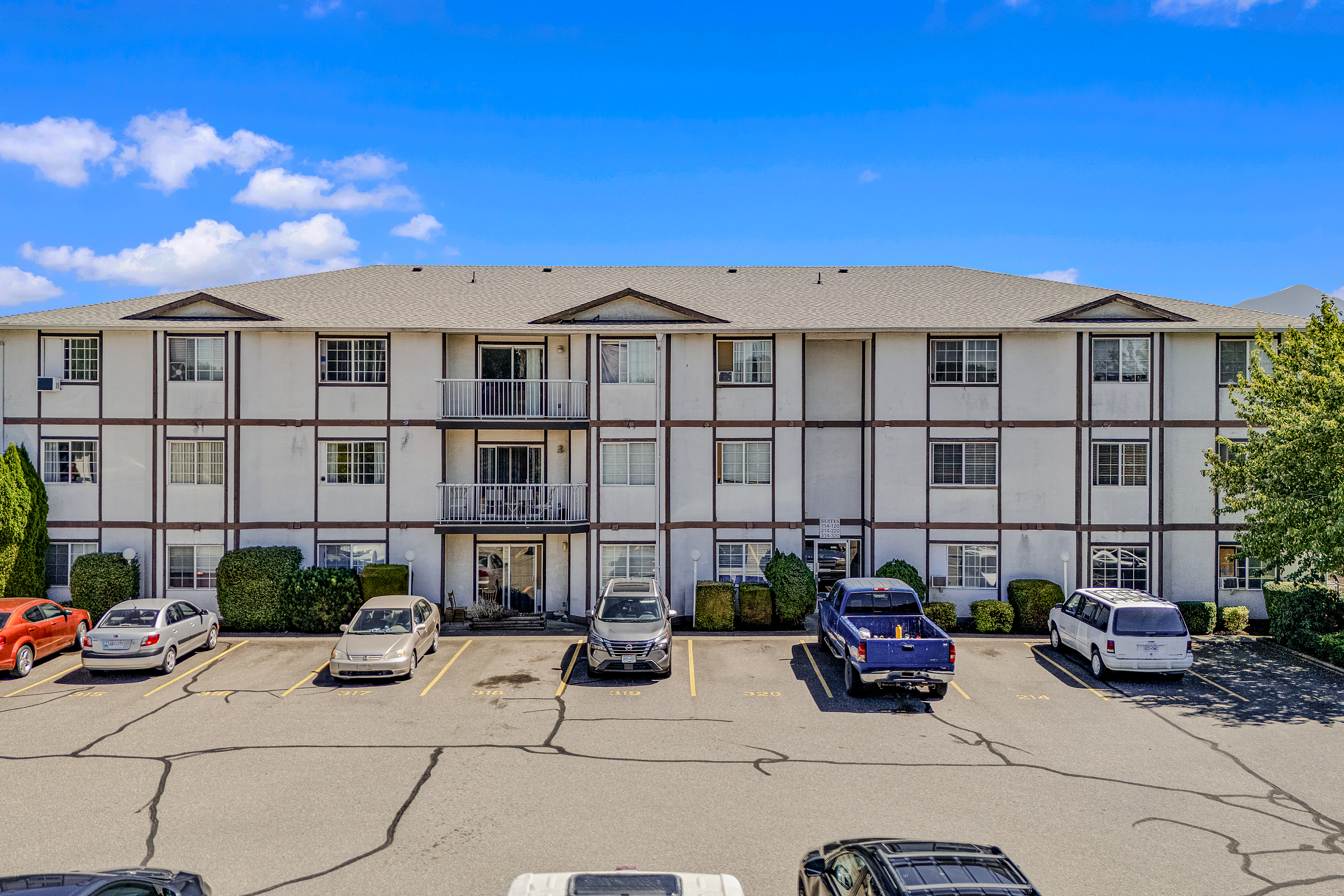 214 - 45669 McIntosh Drive, Chilliwack, BC