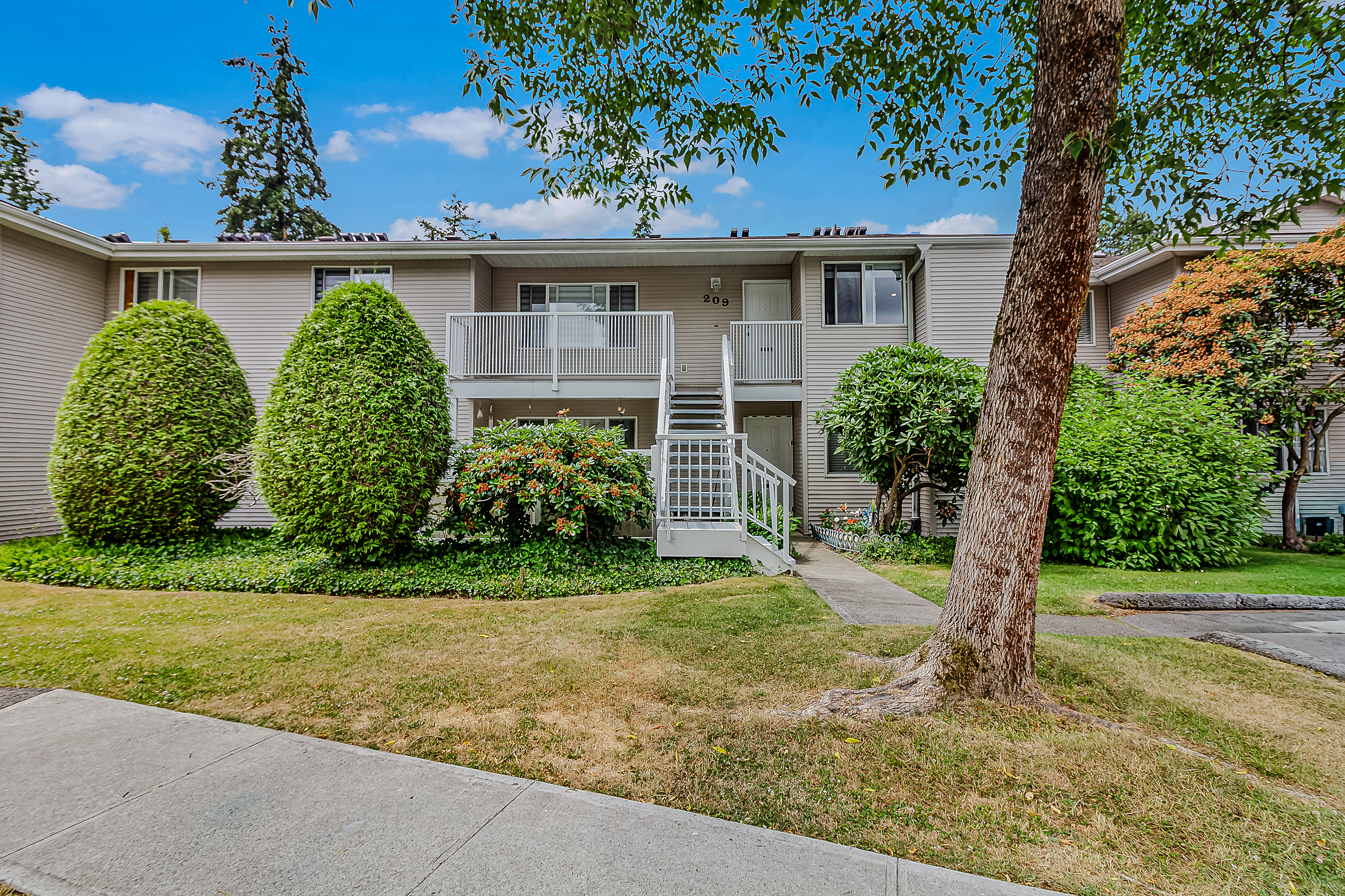 209 - 13947 72 Avenue, Surrey, BC