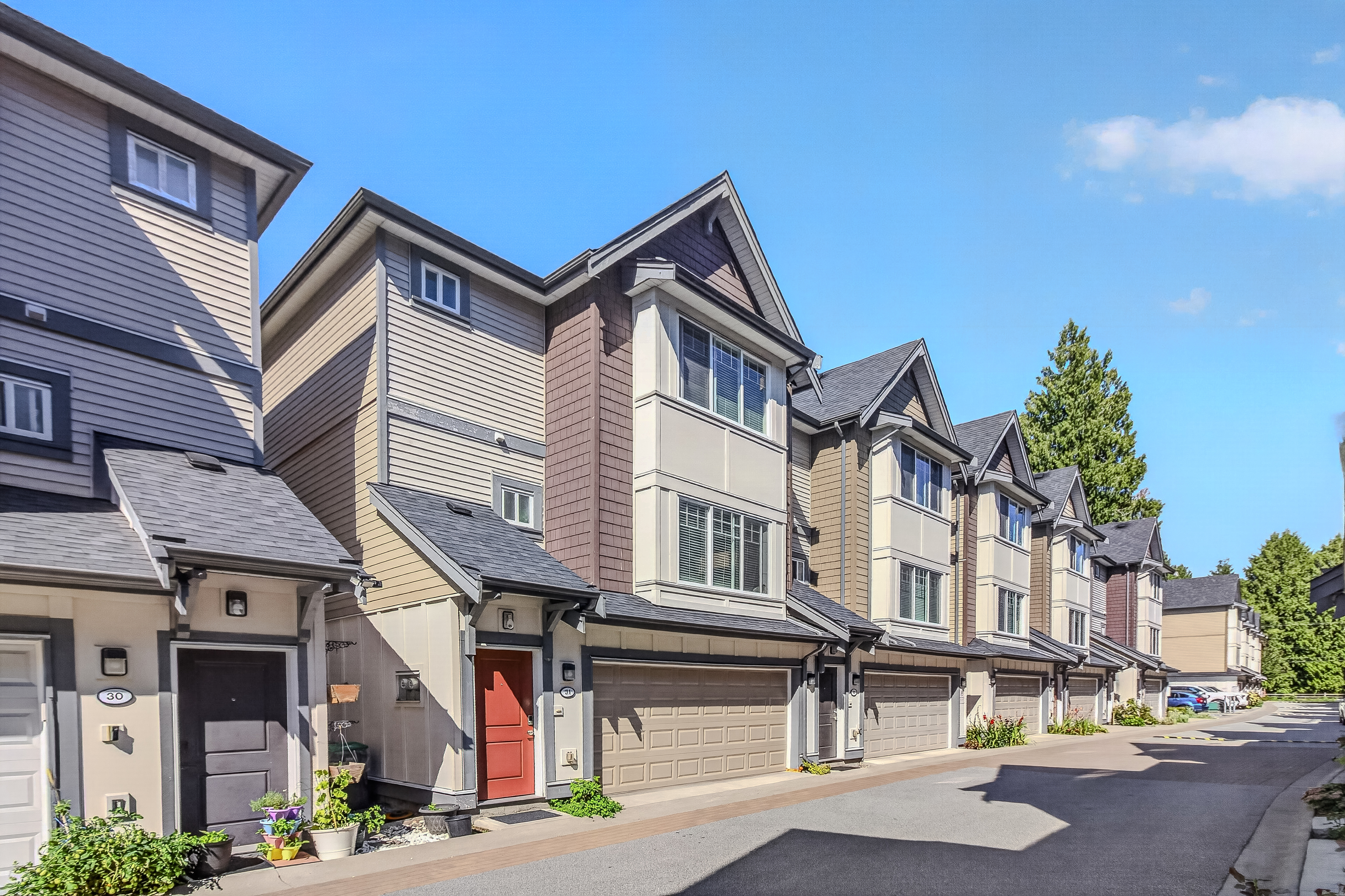 31 - 6971 122 St, Surrey, BC